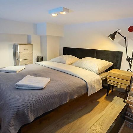 Apartament Loft Studio Airport Blisko Lotniska Zarembowicza Lotnisko Wrocław Exterior foto
